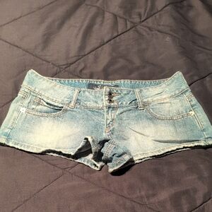 Hint Jean Shorts size 9